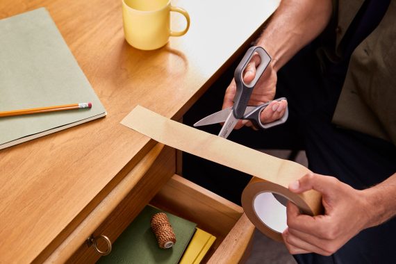 Joseph Joseph PlusCut Gray Scissors with Integrated Box Cutter - Image 4