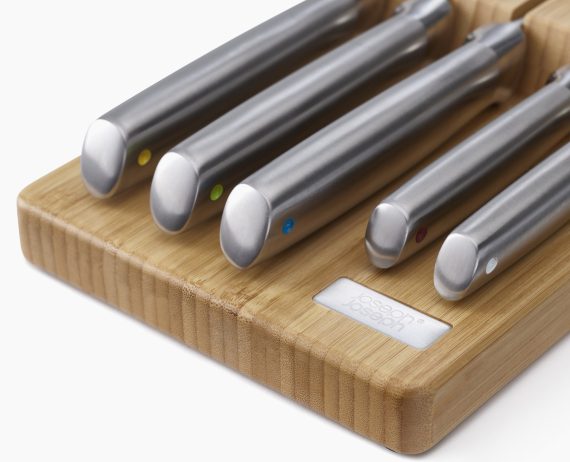 Joseph Joseph Elevate Steel Knife Set with In-drawer Bamboo Storage Tray - Image 6