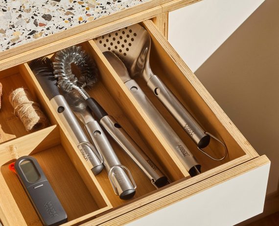 Joseph Joseph GrillOut 4-Piece Stainless-Steel BBQ Utensil Set with Storage Case - Image 2