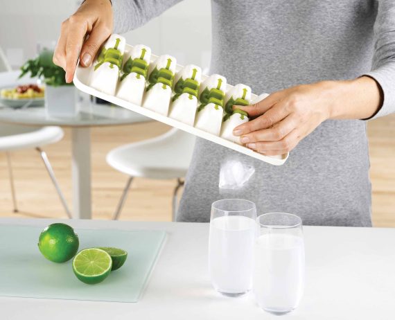Joseph Joseph QuickSnap Plus Green Ice Cube Tray - Image 3