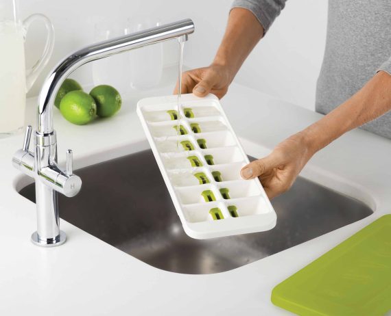 Joseph Joseph QuickSnap Plus Green Ice Cube Tray - Image 4