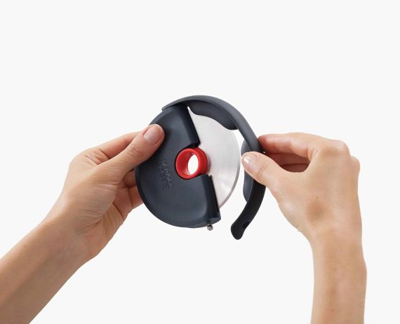 Joseph Joseph Disc Easy-clean Gray Pizza Cutter - Image 5