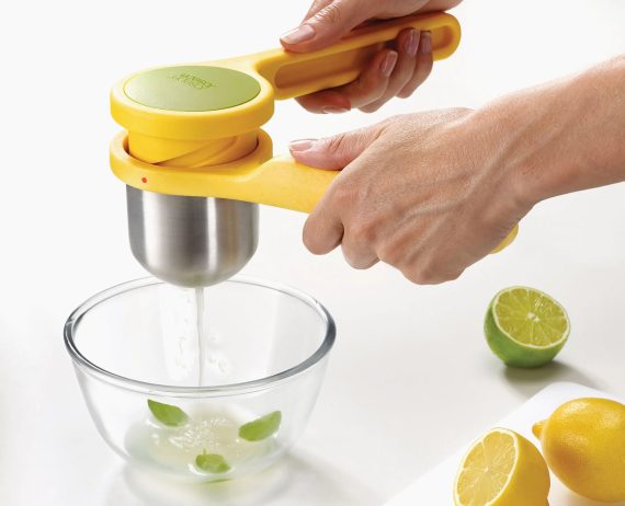 Joseph Joseph Helix Yellow Citrus Juicer - Image 3