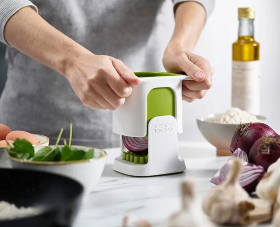 Joseph Joseph ChopCup White Vegetable Chopper - Image 2