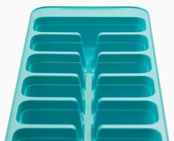Joseph Joseph Flow Easy-fill Blue Ice-cube Tray - Image 5