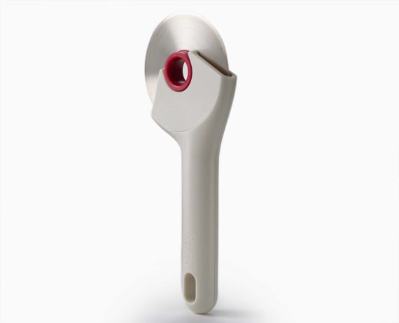 Joseph Joseph Ringo Easy-clean Red Pizza Cutter - Image 4