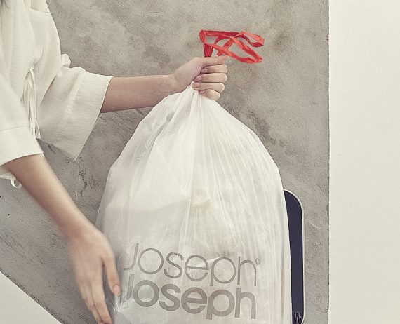 Joseph Joseph IW5 40L Clear Trash Bags - Image 2