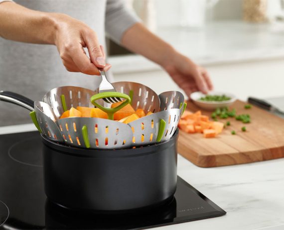 Joseph Joseph Bloom Stainless-steel Folding Steamer Basket - Image 2