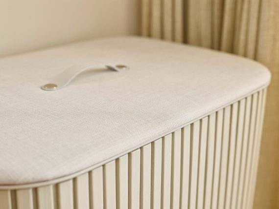 Joseph Joseph Tota Trio Luxe 90L Ecru Laundry Separation Basket - Image 4