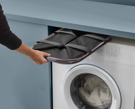 Joseph Joseph Hold-All Max Gray Collapsible 55L Laundry Basket - Image 6