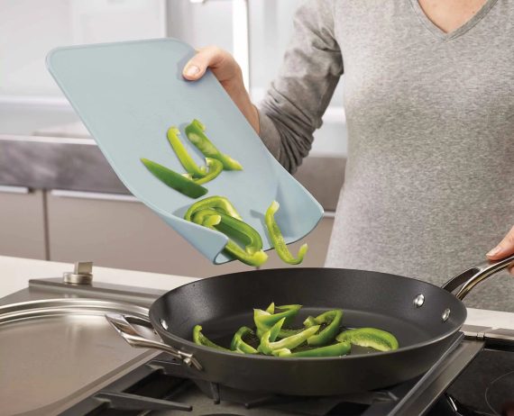 Joseph Joseph Nest Chop 3-piece Gray Cutting Board Set - Image 7