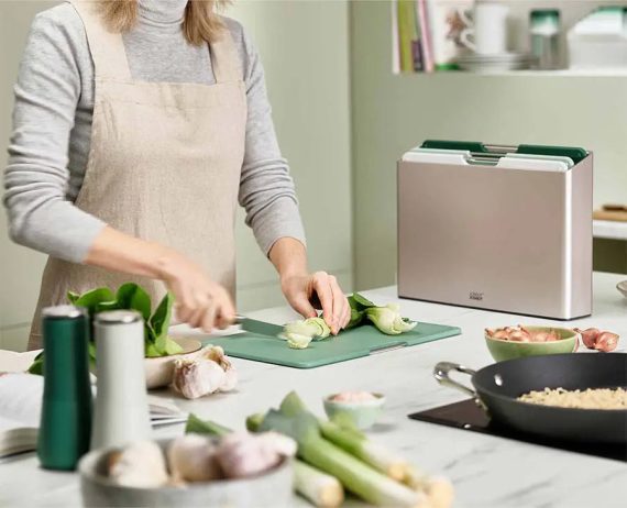 Joseph Joseph Folio 4-piece Green Cutting Board Set - Editions - Image 2