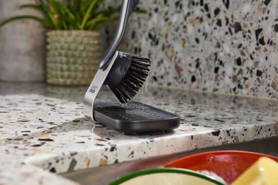Joseph Joseph SinkTech Dish Brush & Sponge Set with Steel Stand - Image 2