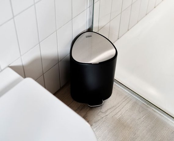 Joseph Joseph EasyStore 5L Matt Black Pedal Trash Can - Image 2