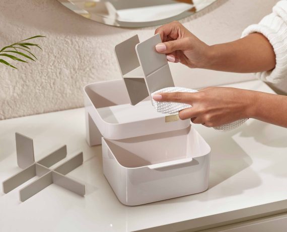 Joseph Joseph Viva Cosmetic Organizer with Drawer - Image 6