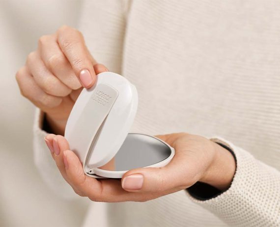 Joseph Joseph Viva 2-in-1 Compact Magnifying Mirror - Image 2