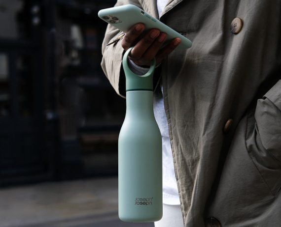 Joseph Joseph Loop 500ml Stainless-steel Green Vacuum Insulated Water Bottle - Image 2