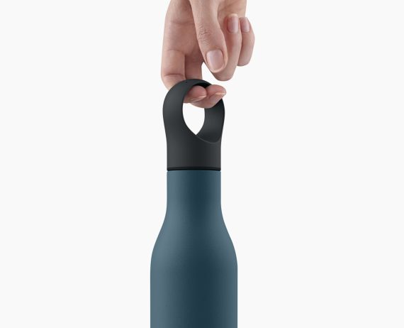 Joseph Joseph Loop 500ml Stainless-steel Blue Vacuum Insulated Water Bottle - Image 4