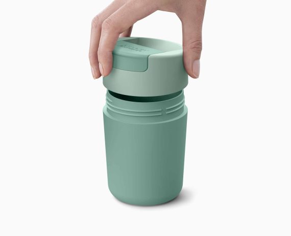 Joseph Joseph Sipp Green Travel Mug with Hygienic Lid 340ml - Image 5