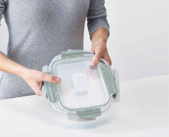 Joseph Joseph Nest Lock 10-piece Green Food Container Set - Editions - Image 6
