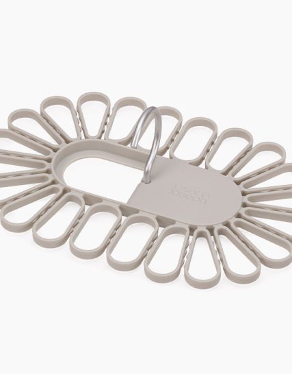 Joseph Joseph Petal 22-piece Quick-grip Ecru Drying Hanger